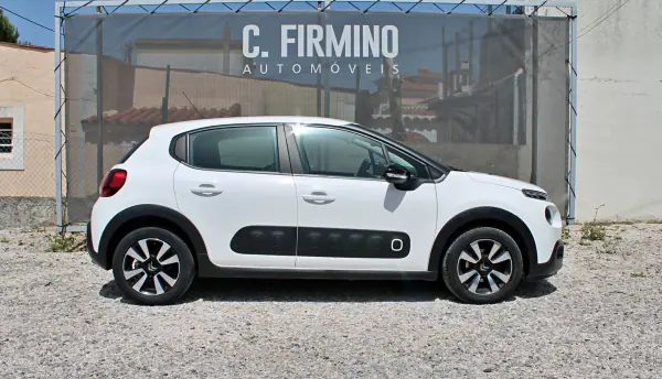 Citroën C3 2019 - 13900 EUR, 72092 km - AUTO.MOTO.pt - 72092km - foto 4 de 21