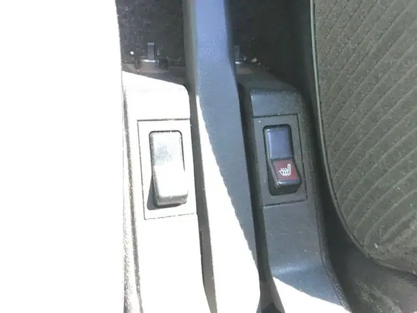 Volvo 244 1987 - 10500 EUR, 317000 km - AUTO.MOTO.pt - 317000km - foto 30 de 41