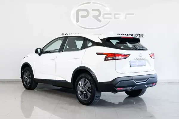 Nissan Qashqai 2023 - 23900 EUR, 32439 km - AUTO.MOTO.pt - 32439km - foto 6 de 33