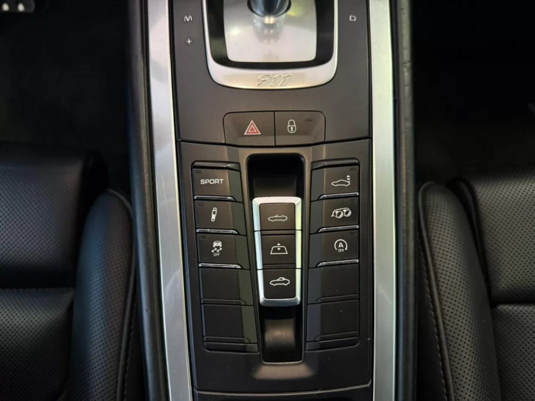 Porsche 991 2016 - 108000 EUR, 119000 km - 119000km - foto 13 de 16