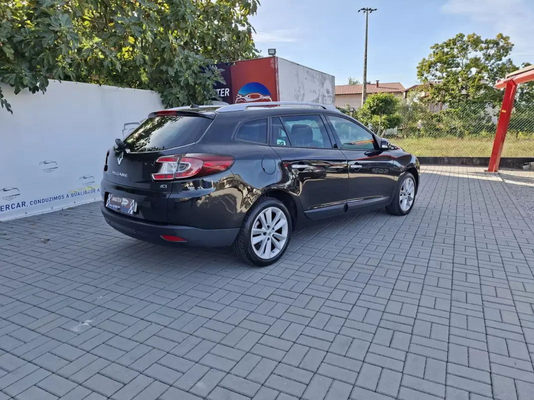 Renault Mégane Sport Tourer 2009 - 5450 EUR, 194163 km - 194163km - foto 8 de 32