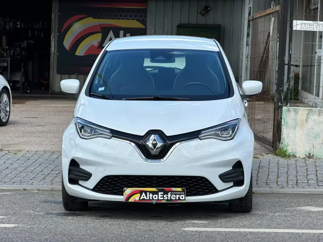 Renault Zoe 2020 - 17900 EUR, 44039 km - AUTO.MOTO.pt - 44039km - foto 9 de 33