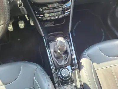 Peugeot 2008 2017 - 10000 EUR, 178323 km - 178323km - foto 29 de 37