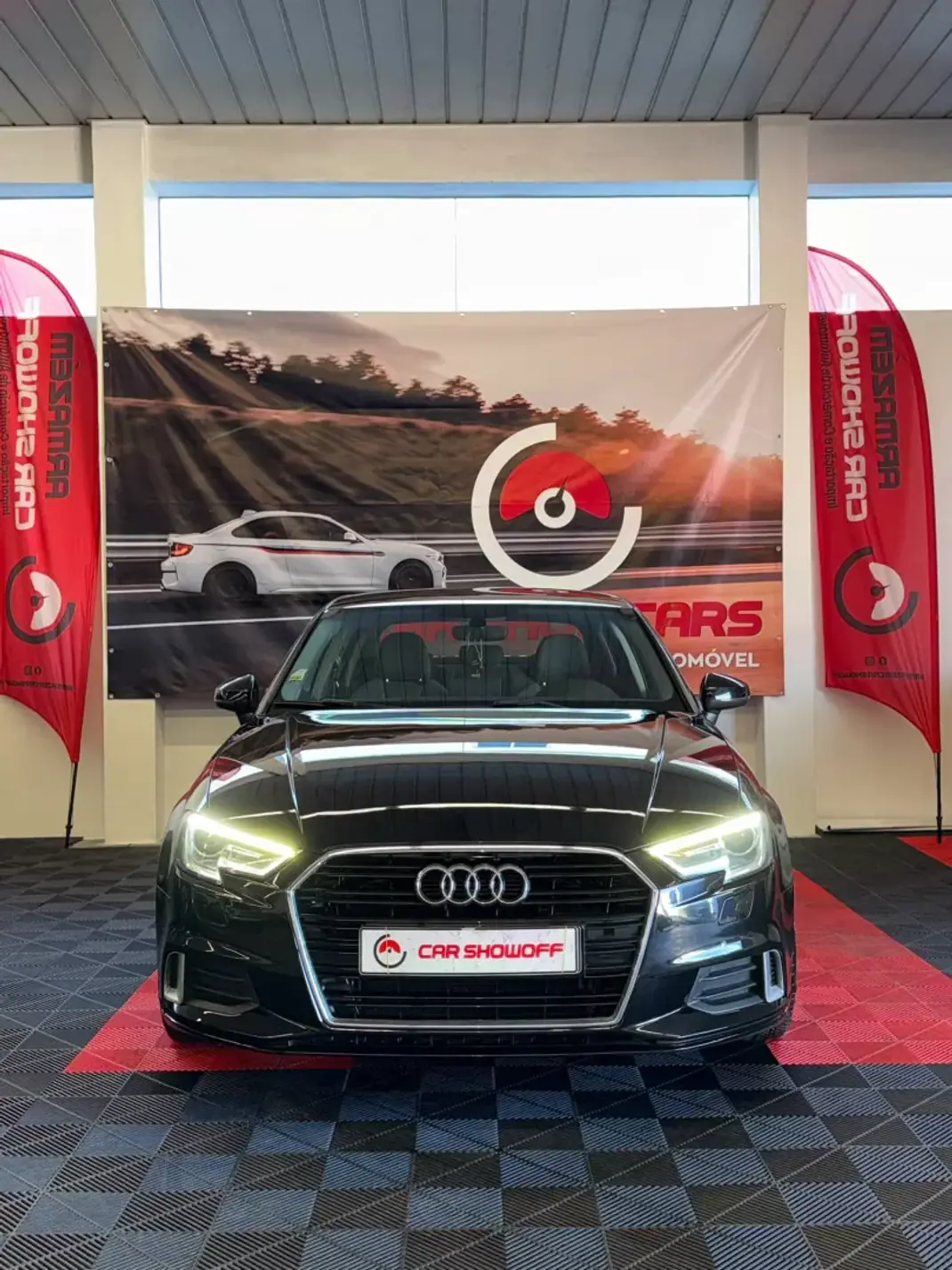 Audi A3 Limousine 2017 - 19900 EUR, 192000 km - 192000km - foto 2 de 9