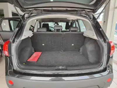 Nissan Qashqai 2010 - 6750 EUR, 250000 km - AUTO.MOTO.pt - 250000km - foto 16 de 32