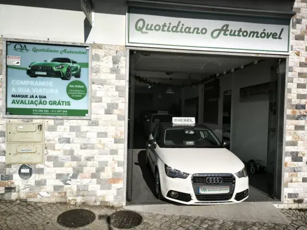 Audi A1 2010 - 9950 EUR, 236924 km - AUTO.MOTO.pt - 236924km - foto 43 de 43