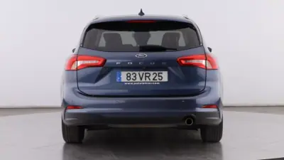 Ford Focus SW 2018 - 11999 EUR, 96051 km - AUTO.MOTO.pt - 96051km - foto 7 de 21