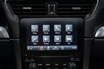 Porsche 991 2016 - 109950 EUR, 83000 km - AUTO.MOTO.pt - 83000km - foto 45 de 49