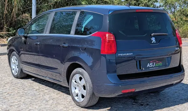Peugeot 5008 2011 - 5500 EUR, 307207 km - 307207km - foto 9 de 20
