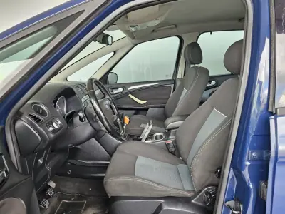 Ford S-Max 2012 - 8250 EUR, 260000 km - AUTO.MOTO.pt - 260000km - foto 5 de 13