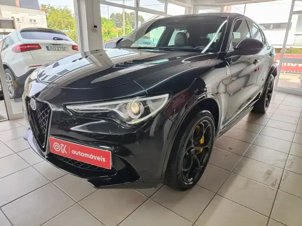 Alfa Romeo Stelvio 2021 - 63500 EUR, 68900 km - AUTO.MOTO.pt - 68900km - foto 6 de 33