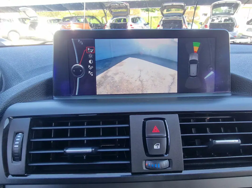 BMW 118 2013 - 14990 EUR, 153210 km - AUTO.MOTO.pt - 153210km - foto 17 de 24