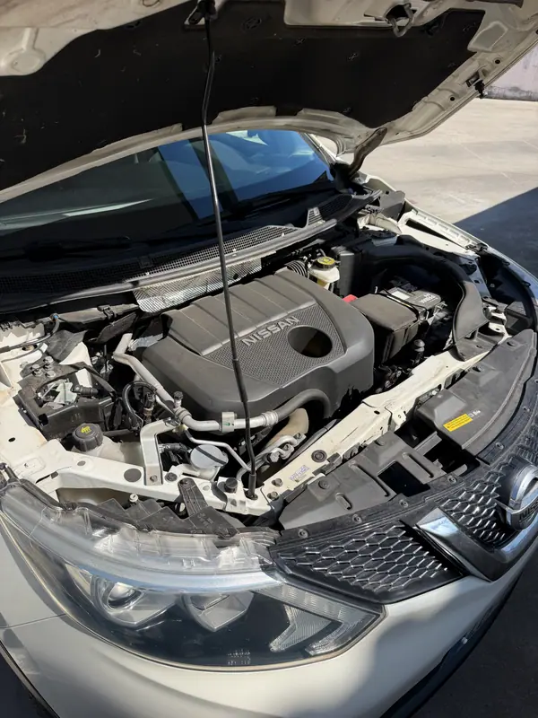 Nissan Qashqai 2015 - 12500 EUR, 193000 km - 193000km - foto 10 de 10