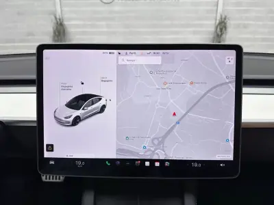 Tesla Model 3 2021 - 27950 EUR, 49088 km - AUTO.MOTO.pt - 49088km - foto 8 de 59