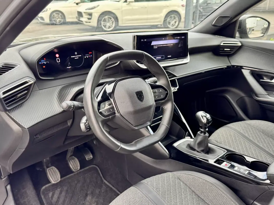 Peugeot 2008 2024 - 20990 EUR, 30000 km - AUTO.MOTO.pt - 30000km - foto 8 de 20