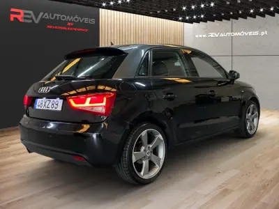 Audi A1 Sportback 2014 - 11450 EUR, 204160 km - AUTO.MOTO.pt - 204160km - foto 3 de 20