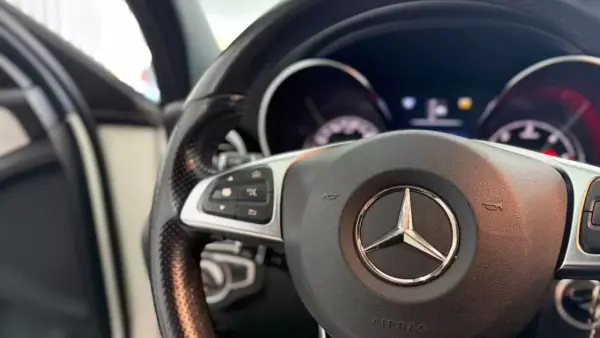Mercedes-Benz C 220 2016 - 23990 EUR, 157844 km - AUTO.MOTO.pt - 157844km - foto 11 de 30