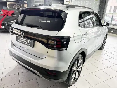 Volkswagen T-Cross 2021 - 17800 EUR, 37392 km - AUTO.MOTO.pt - 37392km - foto 3 de 21