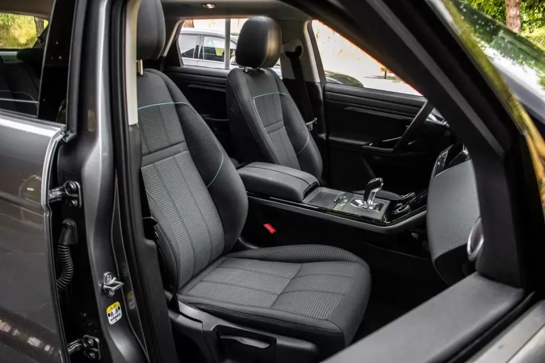 Land Rover Range Rover Evoque 2020 - 37900 EUR, 84922 km - AUTO.MOTO.pt - 84922km - foto 30 de 56