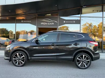 Nissan Qashqai 2014 - 12990 EUR, 199100 km - AUTO.MOTO.pt - 199100km - foto 4 de 23
