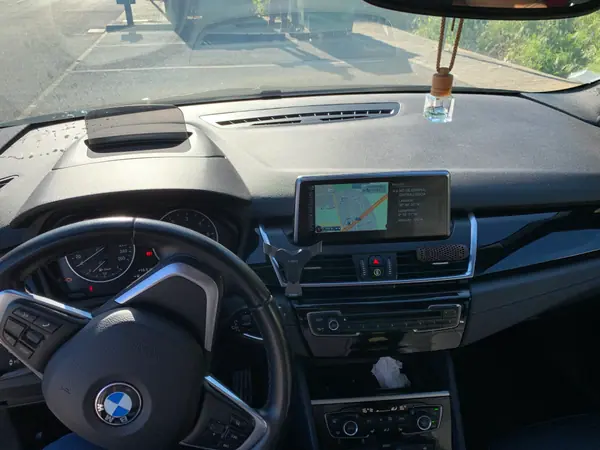 BMW 216 Gran Tourer 2015 - 12000 EUR, 190000 km - AUTO.MOTO.pt - 190000km - foto 13 de 20