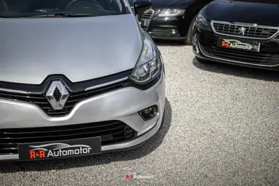 Renault Clio 2017 — foto 6 de 32