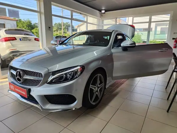 Mercedes-Benz C 250 2016 - 25990 EUR, 219000 km - AUTO.MOTO.pt - 219000km - foto 14 de 38