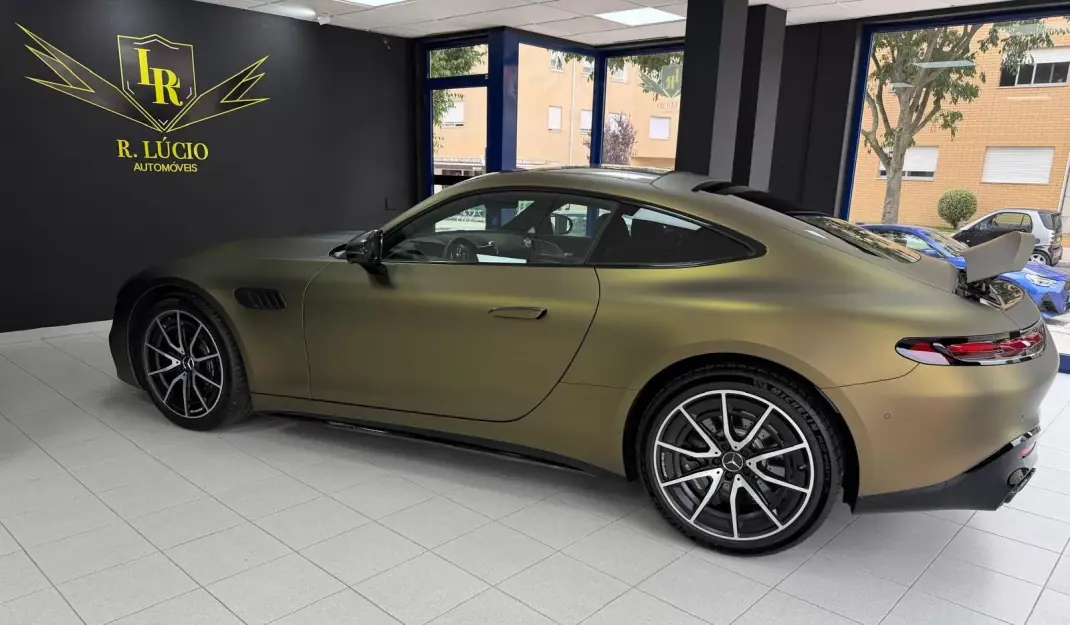 Mercedes-Benz AMG GT 2025 - 145000 EUR, 8890 km - 8890km - foto 20 de 40