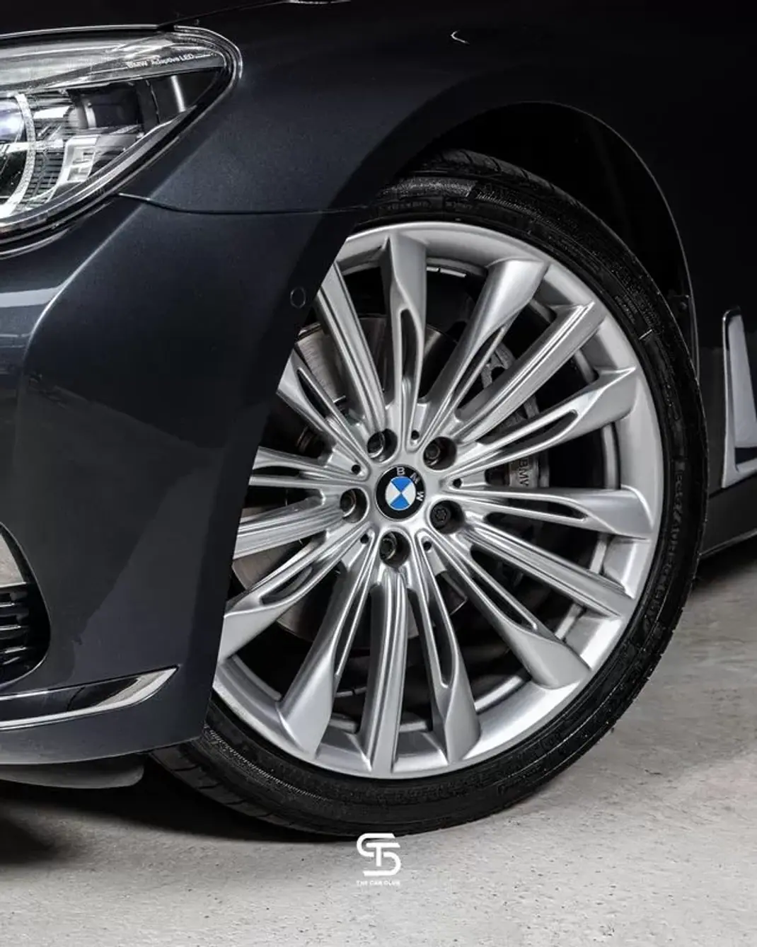 BMW 730 2017 - 36950 EUR, 152871 km - AUTO.MOTO.pt - 152871km - foto 6 de 35