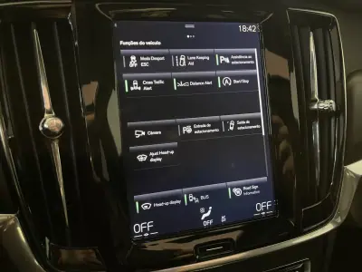 Volvo V90 Cross Country 2017 - 23500 EUR, 213000 km - AUTO.MOTO.pt - 213000km - foto 31 de 44
