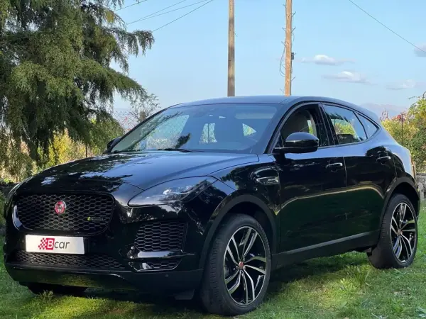 Jaguar E-Pace 2018 - 29750 EUR, 77000 km - AUTO.MOTO.pt - 77000km - foto 20 de 53