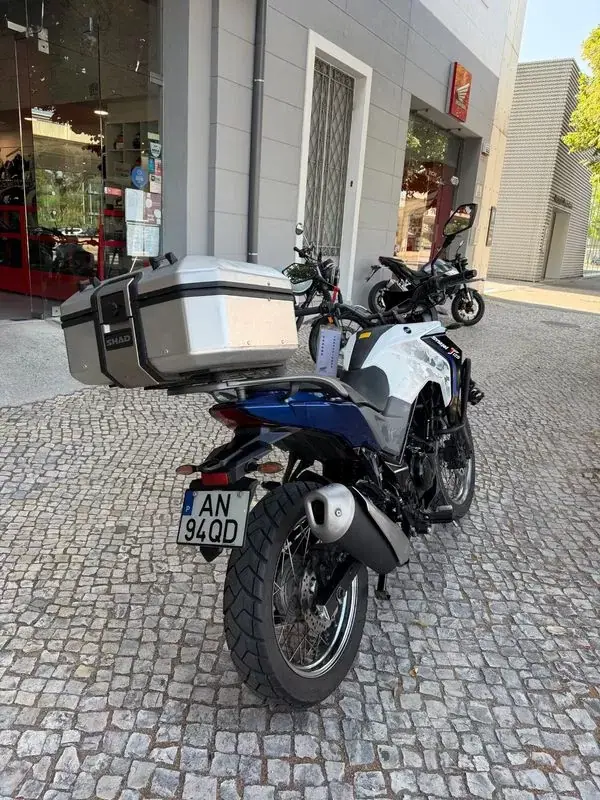 SYM ADX 2022 - 1950 EUR, 10350 km - AUTO.MOTO.pt - 10350km - foto 4 de 7