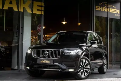 Volvo XC 90 2021 - 37990 EUR, 110263 km - AUTO.MOTO.pt - 110263km - foto 1 de 44