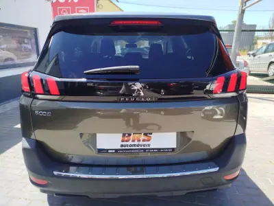 Peugeot 5008 2020 - 23950 EUR, 66369 km - AUTO.MOTO.pt - 66369km - foto 2 de 20