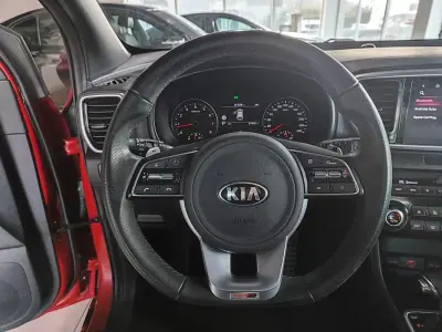 Kia Sportage 2021 - 19750 EUR, 67500 km - AUTO.MOTO.pt - 67500km - foto 25 de 36