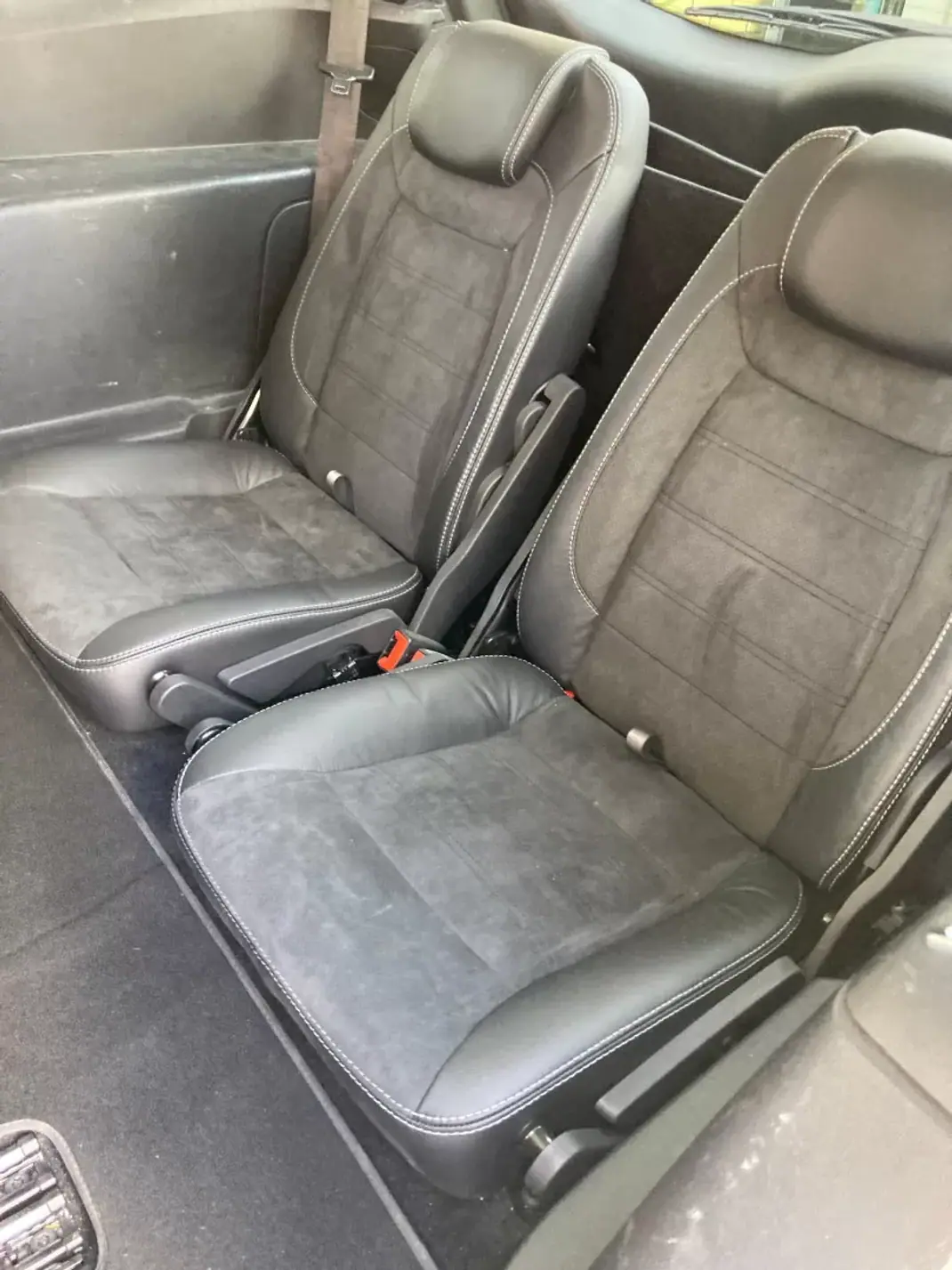 Ford S-Max 2014 - 13750 EUR, 153000 km - AUTO.MOTO.pt - 153000km - foto 10 de 12