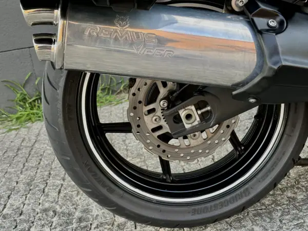 Kawasaki Versys 2015 - 8490 EUR, 79000 km - AUTO.MOTO.pt - 79000km - foto 6 de 22