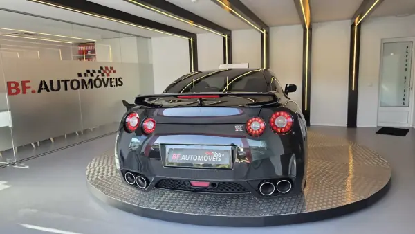 Nissan GT-R 2009 - 89500 EUR, 33009 km - AUTO.MOTO.pt - 33009km - foto 16 de 65