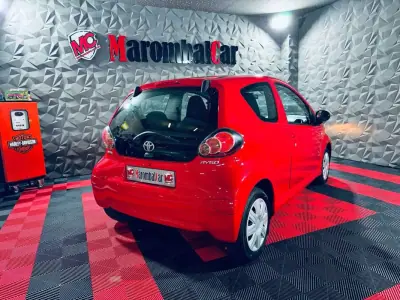 Toyota Aygo 2009 - 4990 EUR, 96384 km - AUTO.MOTO.pt - 96384km - foto 5 de 26