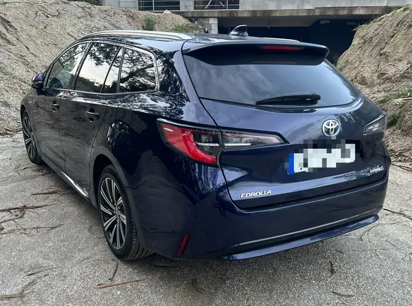 Toyota Corolla Touring Sports 1.8 Hybrid Comfort 2021 Híbrido (Gasolina)