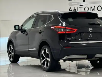 Nissan Qashqai 2017 - 16890 EUR, 117000 km - AUTO.MOTO.pt - 117000km - foto 14 de 40
