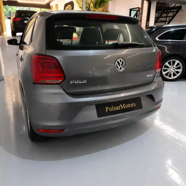 Volkswagen Polo 2016 - 9900 EUR, 86000 km - 86000km - foto 2 de 7