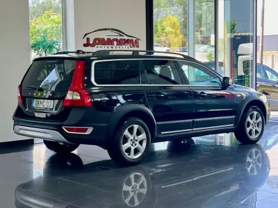 Volvo XC 70 2011 - 13999 EUR, 256121 km - AUTO.MOTO.pt - 256121km - foto 5 de 23