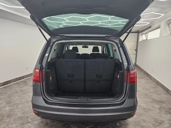 SEAT Alhambra 2011 - 12650 EUR, 216141 km - AUTO.MOTO.pt - 216141km - foto 23 de 51