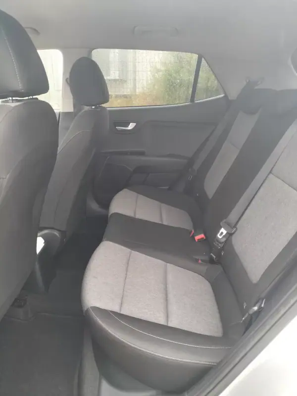 Kia Stonic 2022 - 17450 EUR, 62000 km - AUTO.MOTO.pt - 62000km - foto 11 de 11