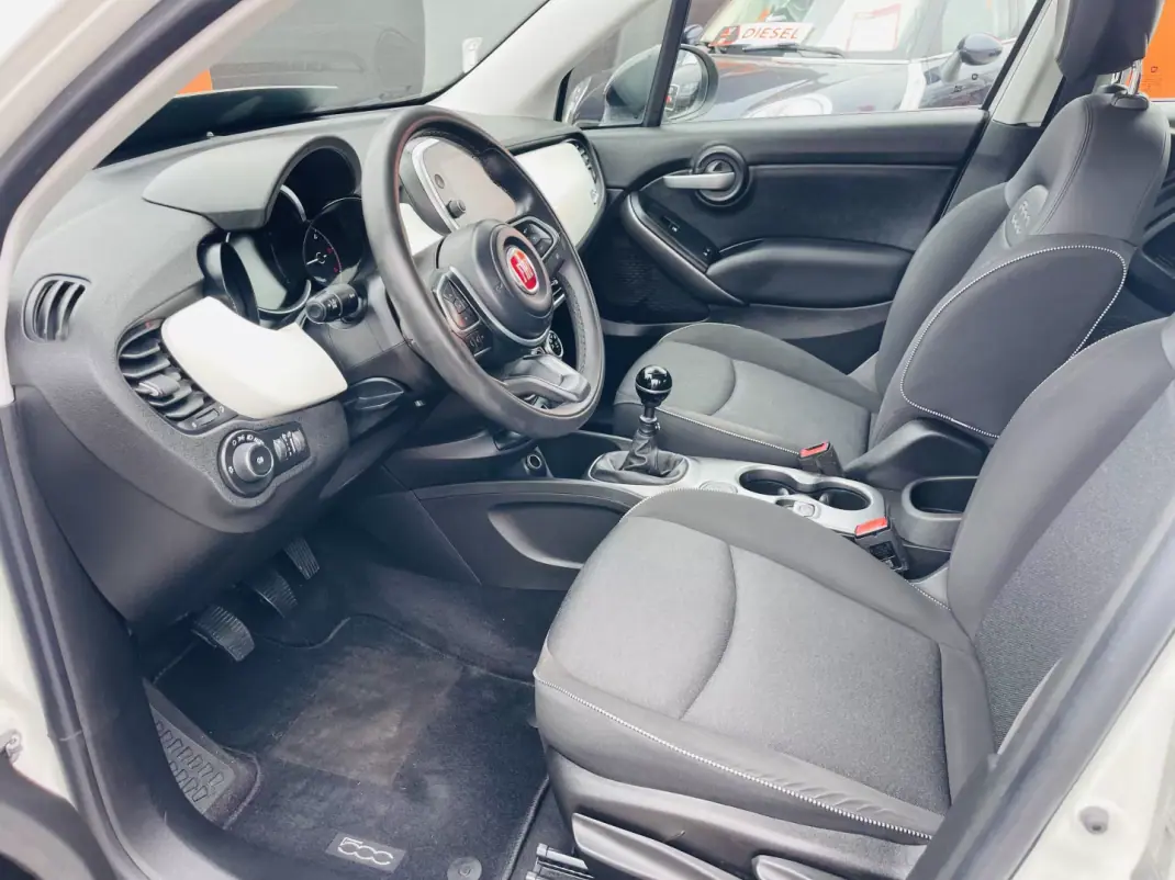 Fiat 500X 2019 - 15950 EUR, 69620 km - 69620km - foto 8 de 12