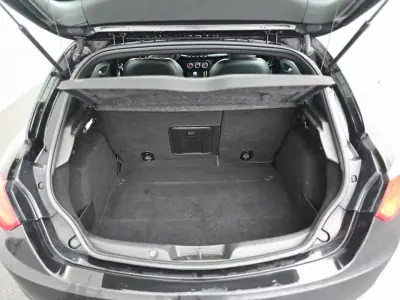 Alfa Romeo Giulietta 2011 - 5990 EUR, 200000 km - AUTO.MOTO.pt - 200000km - foto 23 de 23