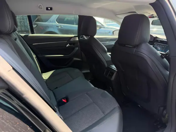 Peugeot 508 SW 2019 - 16900 EUR, 153000 km - AUTO.MOTO.pt - 153000km - foto 15 de 15