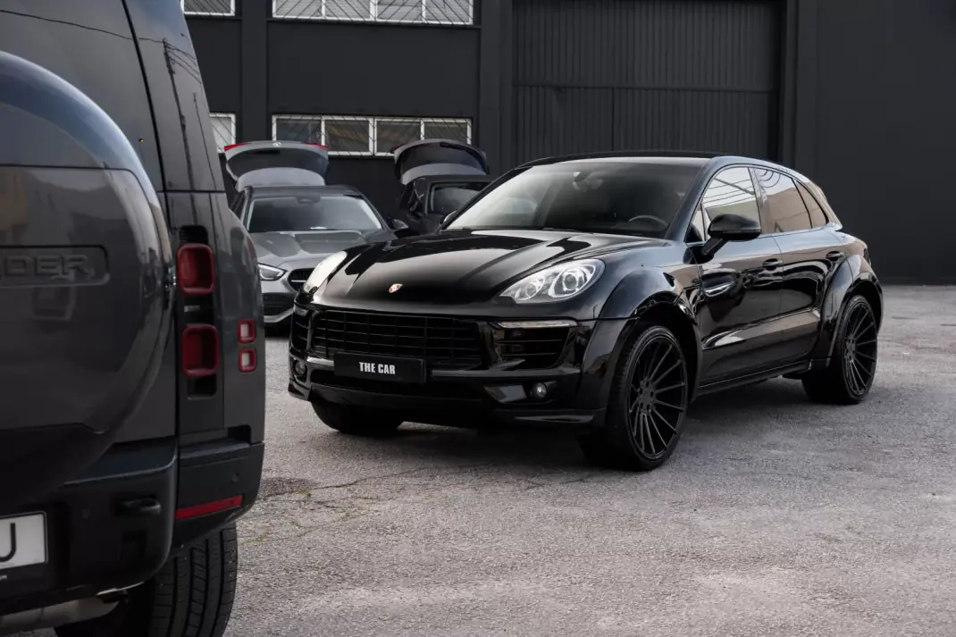 Porsche Macan 2014 - 35600 EUR, 199000 km - AUTO.MOTO.pt - 199000km - foto 11 de 47