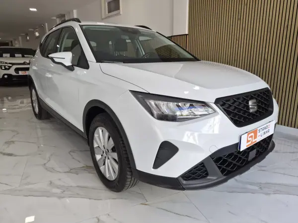 SEAT Arona 2025